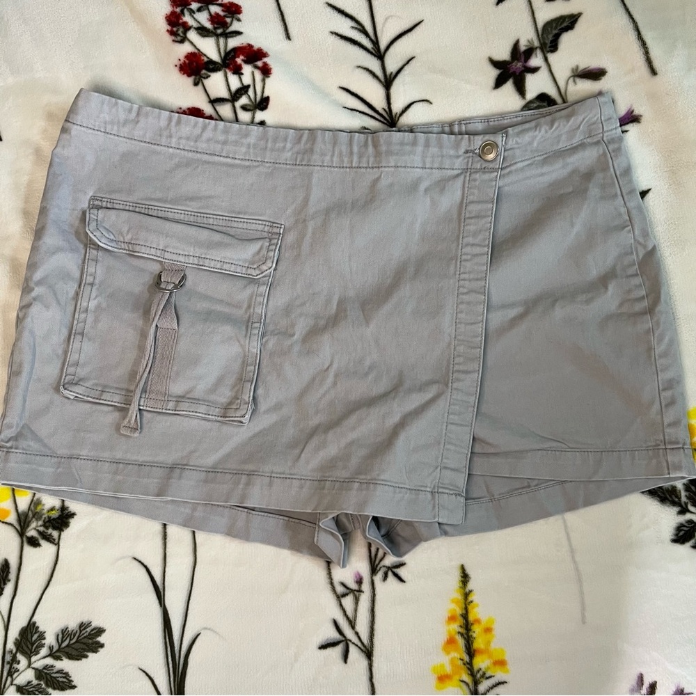 Wild Fable Light Gray Women's Skort